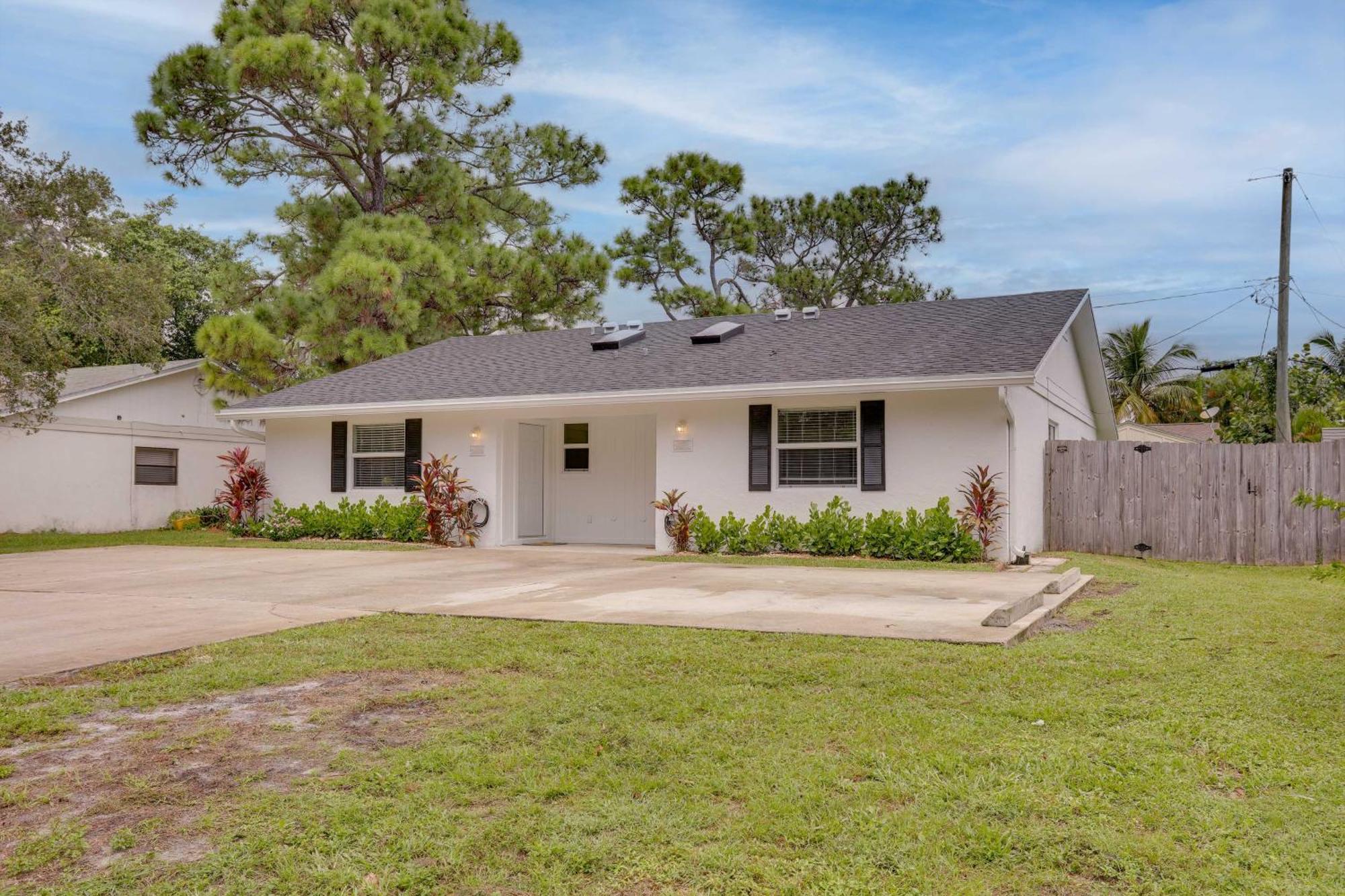 Jupiter Townhome With Patio And Yard About 6 Mi To Beach! Экстерьер фото